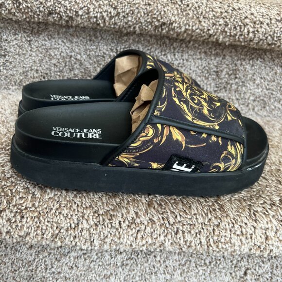 Versace Jeans Couture Platform Slides Men\'s. Size EU 42/US 8.5-9. In very good main image 12